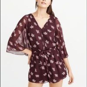 Abercrombie&Fitch floral romper
